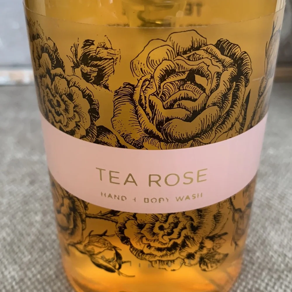 POTTERYBARN Tea Rose Hand + Body Wash 12oz. (Rare, Discontinued) NWT